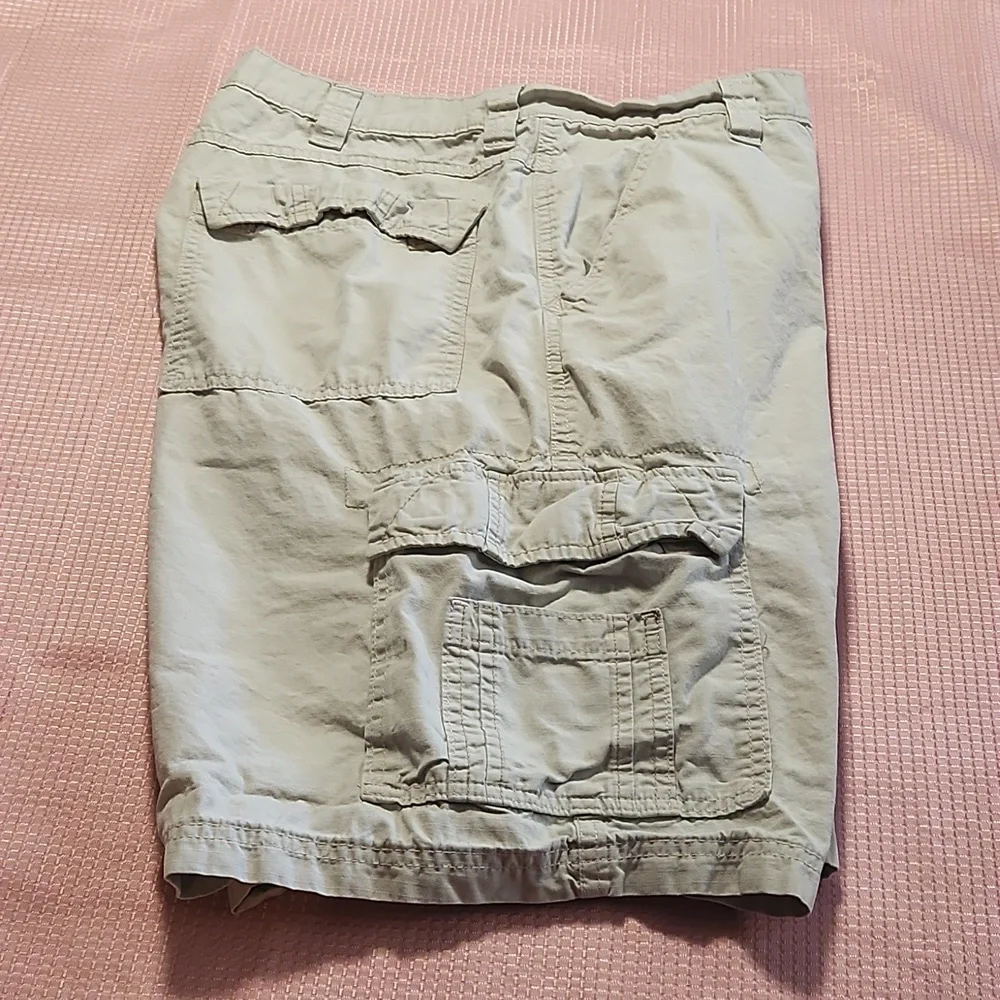 Wrap shorts - Picture 3 of 3
